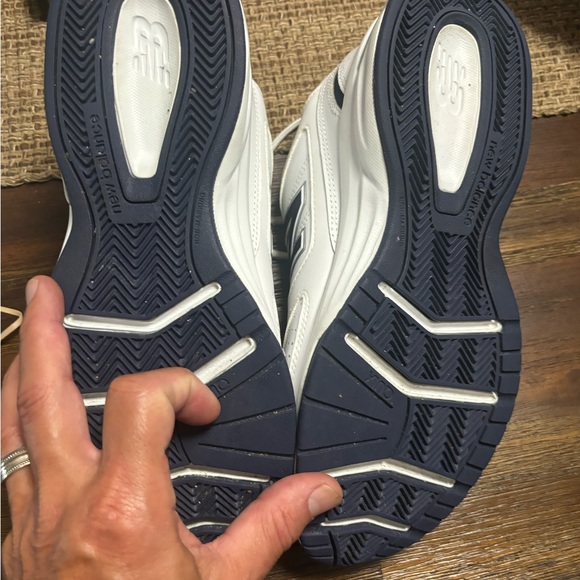 New Balance 623 Mens 10 2E - Picture 3 of 3